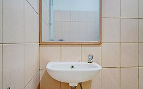 Oyo Life 93170 Apartement Gateway Cicadas By Mr Pro 2*